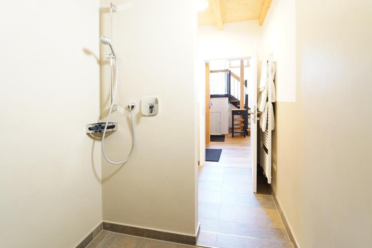 Ferienwohnung Wendlinger Schiere Freiburg im Breisgau Exterior foto